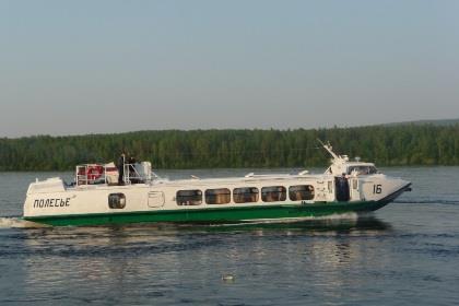 Проблемы пассажирских перевозок в Балаганском районе помогает решать Евгений Бакуров